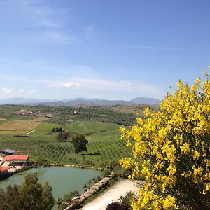 Farm stay Ciuci's Manor, Aragona